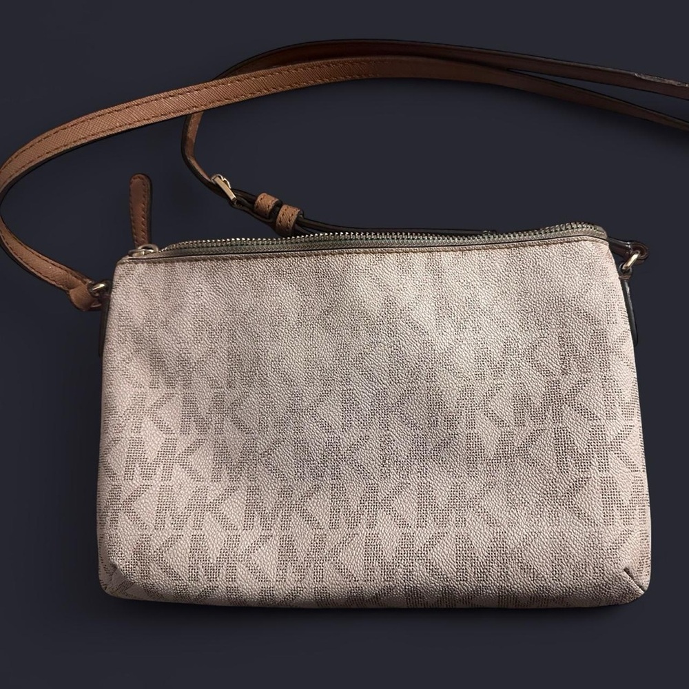 Michael Kors Cream Crossbody Bag